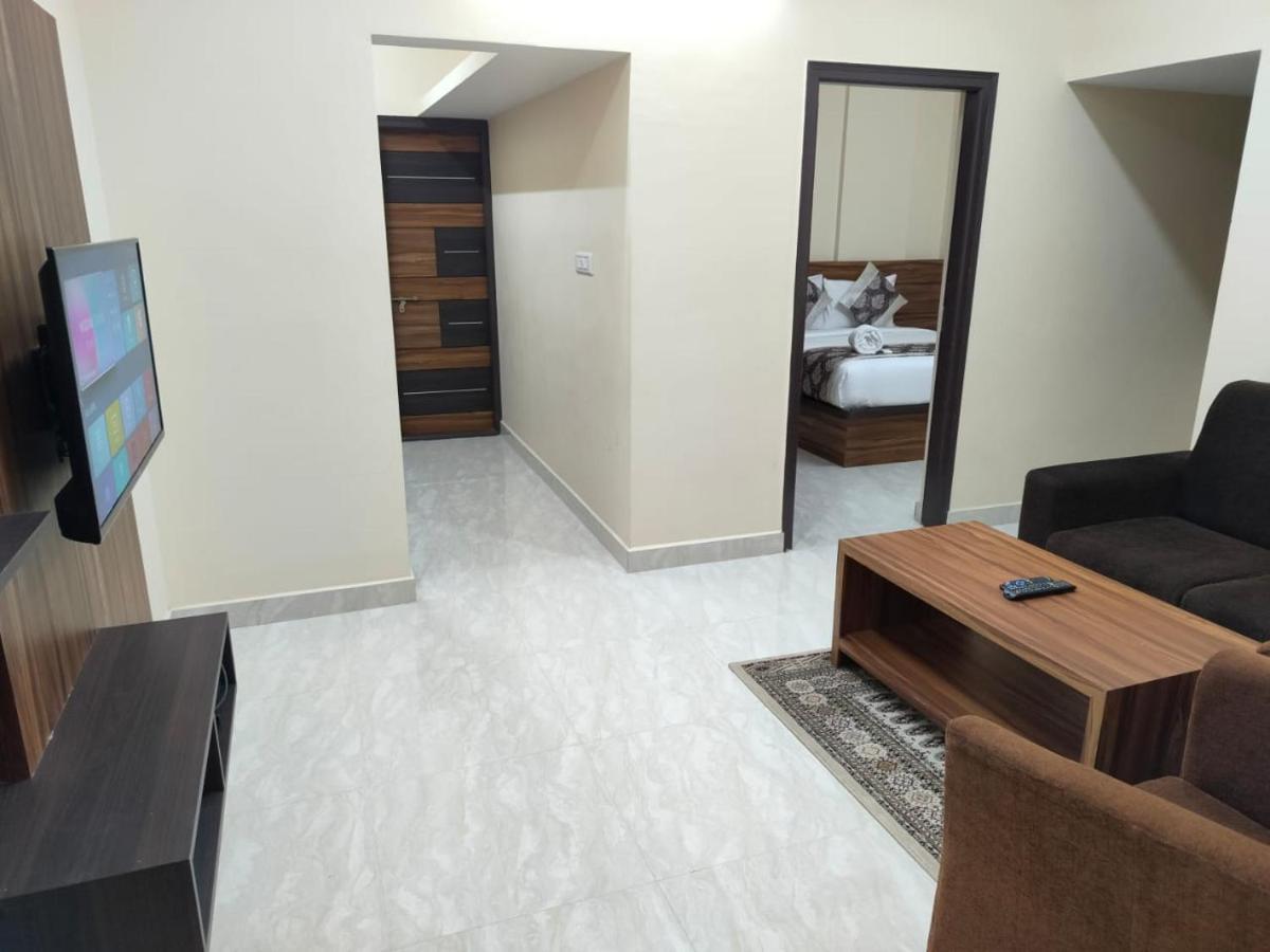 Golden Chariot 1Bhk Flat Manyata Tech Park Hotel Bangalore Exterior foto